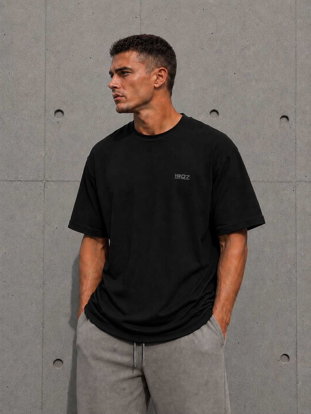 The Everyday Oversized Tee - Black